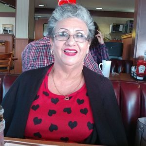 Meet your Posher, Celia